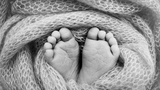 Tragedija, ki ji ni para: umrl dvomesečni dojenček (foto: Profimedia)