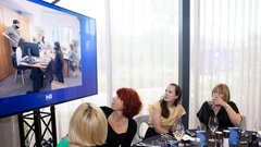 FOTO: Vse najboljše, N1 Slovenija! Poglejte, kako so praznovali prvo obletnico