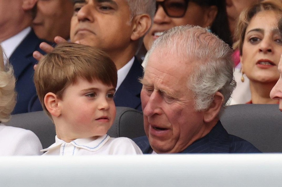 Se spominja lepših časov? Princ Charles je objavil družinske fotografije (foto: Profimedia)