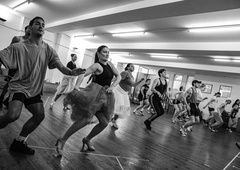 Zgodba z zahodne strani ali pripoved o rivalstvu in mladi ljubezni iz New Yorka