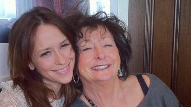 Hollywoodska zvezdnica se spominja pokojne mame: "Nikoli ne bom pozabila, da se nisem poslovila od nje." (foto: Instagram/Jennifer Love Hewitt)