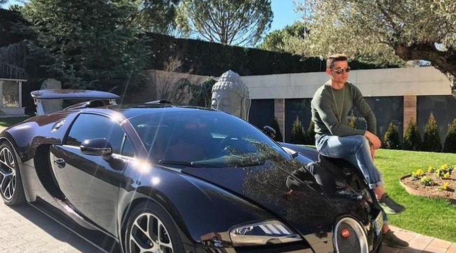 Prometna nesreča: avtomobil Cristiana Ronalda uničen (foto: Instagram/Cristiano Ronaldo)