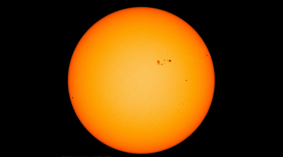 Ogromna pega na Soncu bo zdaj zdaj izbruhnila! Kakšne bodo posledice? (foto: NASA/SDO)
