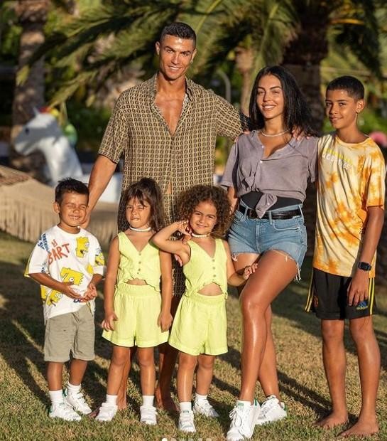 Ronaldova izbranka delila zelo osebne posnetke z družinskega dopusta (foto: Instagram/Georgina Rodriguez)