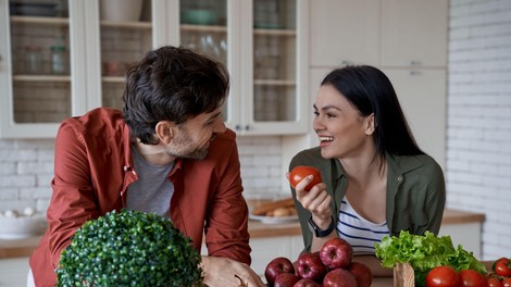 Vegansko ali na rastlinski osnovi - poznate razliko?