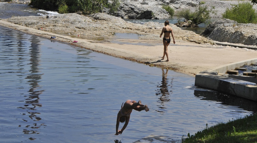 Začetek kopalne sezone: v tej slovenski reki kopanje ODSVETUJEJO! (foto: Bobo)