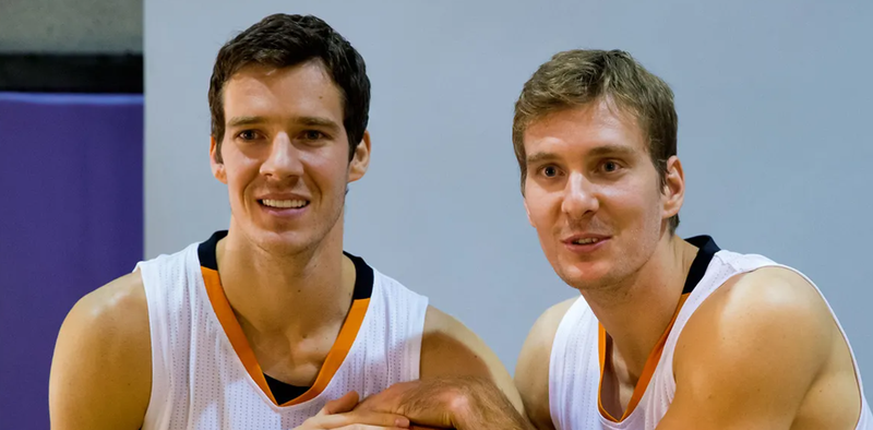 Goran in Zoran Dragić: "Vedno bosta brata iz enosobnega stanovanja." -  Metropolitan.si