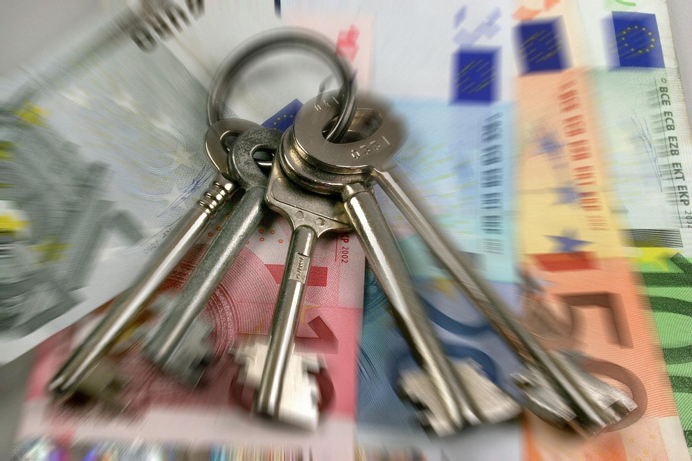 Nove podrobnosti kriminalistične akcije v Istri: osumljenci v žep pospravili 600.000 evrov