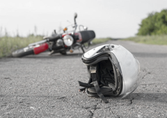 Slovenske ceste vzele še eno življenje: v hudi nesreči umrl 34-letni motorist