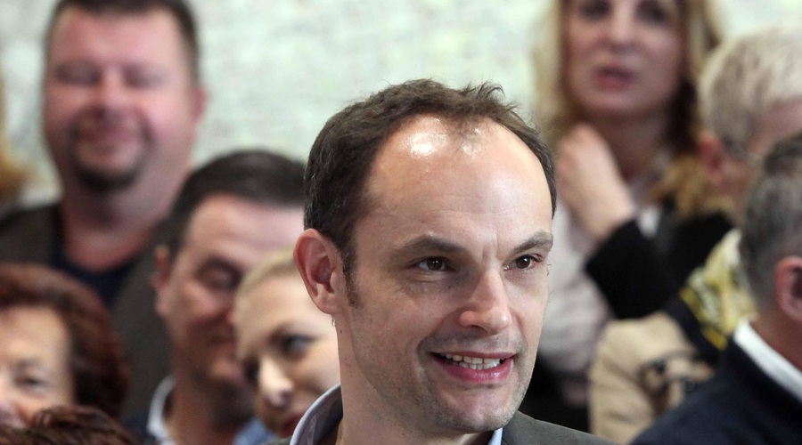 Tudi Anže Logar uradno potrdil kandidaturo za predsednika države. Kaj je povedal? (foto: Bobo)