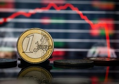Padec evra: bo kmalu vreden le še toliko kot dolar?