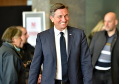 Borut Pahor obuja spomine na mladost: pokazal fotografije iz časov, ko je bil MANEKEN