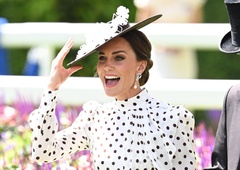 Zgodovinski trenutek v kraljevi družini! Kate Middleton tako navdušila, da so ji ponudili službo