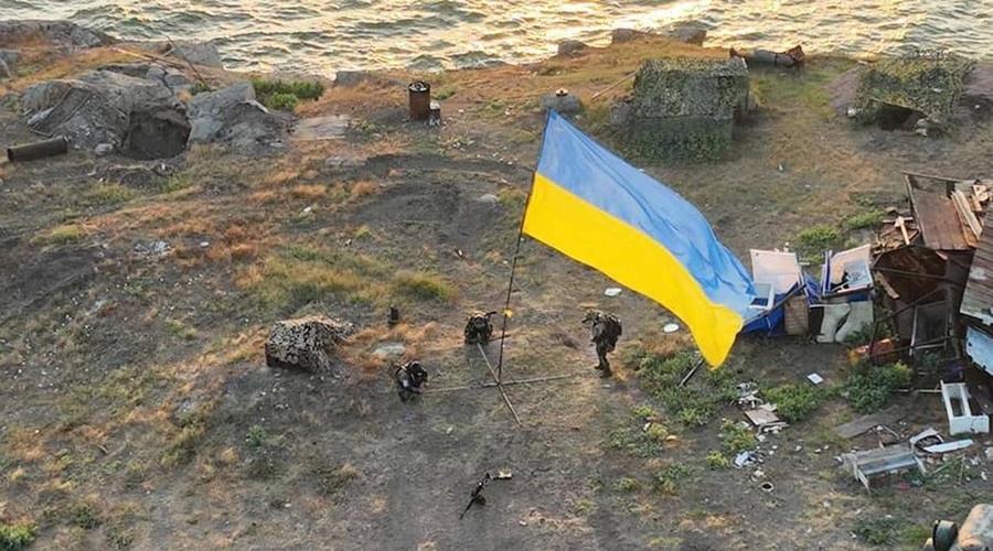 Pekel na Kačjem otoku: kaj se dogaja? (foto: Profimedia)
