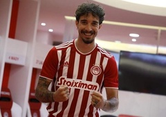 Izbranec Kaje Vidmar prvič objavil fotografijo, s katero je potrdil govorice