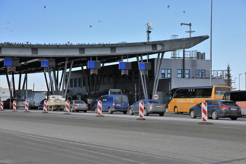 Večjih čakalnih dob zaradi nadzora niso opazili.