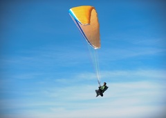 Kaj je povzročilo padalsko nesrečo pri Tolminu?