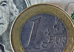 Zgodovinska prelomnica: prvič po 20 letih evro in dolar izenačena