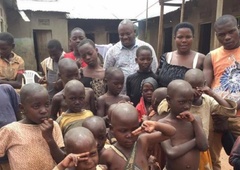 Najbolj plodna ženska na svetu si je po 44 otrocih dala prerezati jajcevode