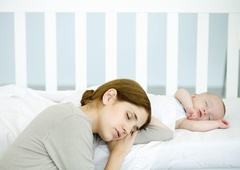 Pojavil se je nevaren virus, ki ogroža novorojenčke: nekaterim popolnoma izginila bela krvna telesca