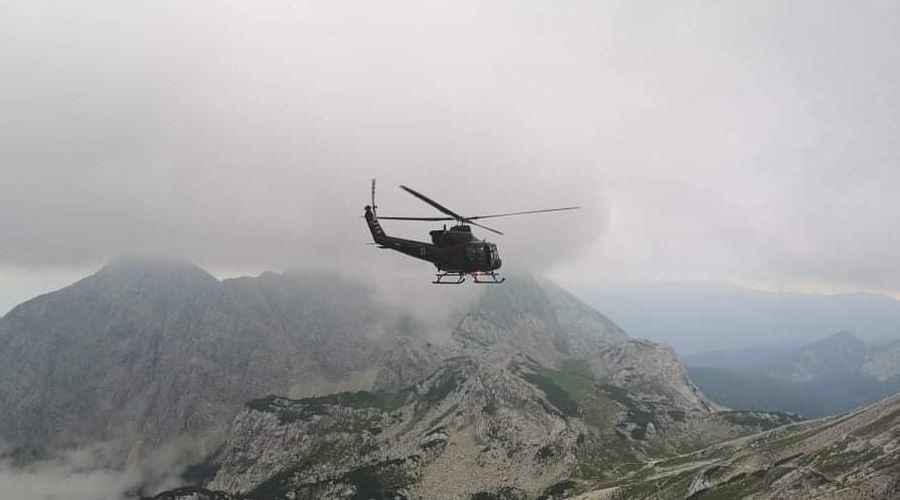 Nespametno početje Slovencev: kljub opozorilom hodijo v gore (foto: Gorska reševalna zveza Slovenije)