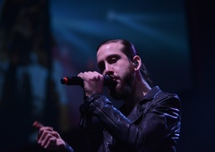 Zakaj markantno globok glas naredi moškega tako privlačnega? Znanost še išče odgovor