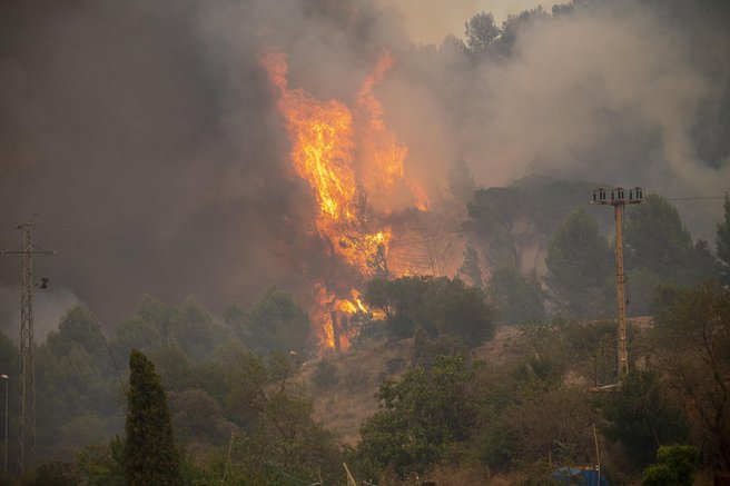 Na tisoče ljudi se vrača v pepel in ruševine, prihajajo pa nove grozljive novice!