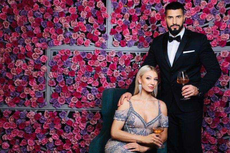 Priljubljeni slovenski glasbenik Challe Salle je v torek naznanil, da bosta s svojo srčno izbranko Yvonne januarja prvič zibala. Veselo …
