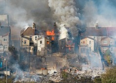 Anglija v plamenih: za gasilce najbolj naporen dan po drugi svetovni vojni