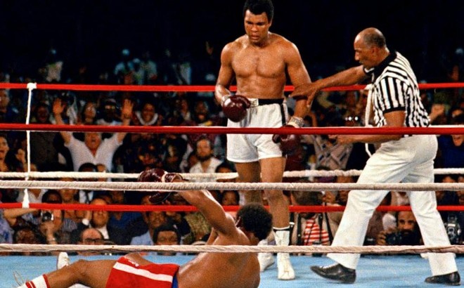 Šampionski pas Muhammada Alija s kultnega dvoboja prodali za neverjetno vsoto denarja (foto: Profimedia)