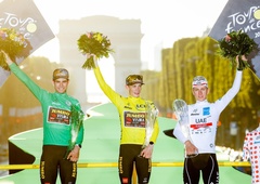 Kaj je odločilo, da je Pogačar izgubil prvo mesto na dirki?