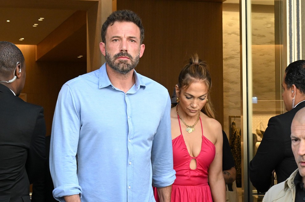 FOTO: Zakaj je Ben Affleck na večerji z Jennifer Lopez jokal? (foto: Profimedia)