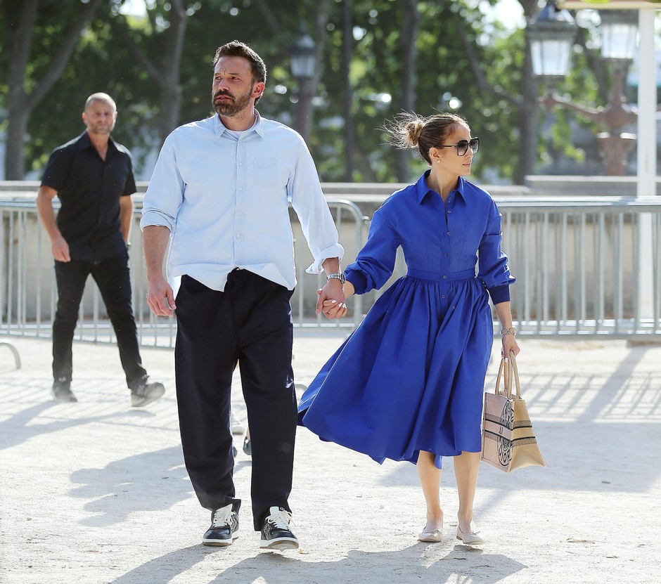 Verjetno že veste, da sta se Jennifer Lopez in Ben Affleck pred kratkim poročila, sedaj pa zaljubljeno hodita po romantičnem …