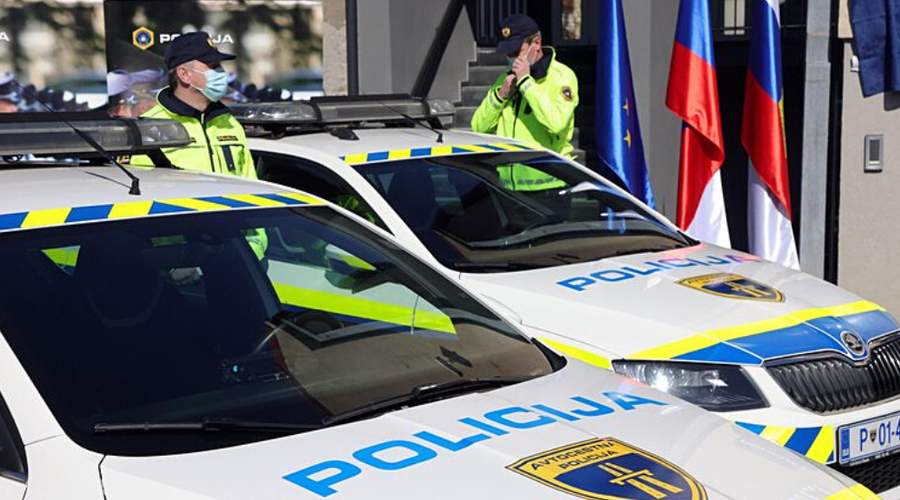 Pojasnila pristojnih: bo avtocestna policija zares dokončno ukinjena? (foto: Bobo)
