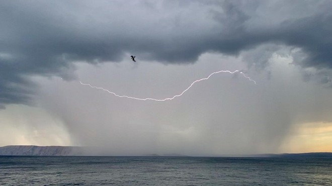 Bodo nevihte in plohe ponehale? To so povedali vremenoslovci ... (foto: Srečko Blas)