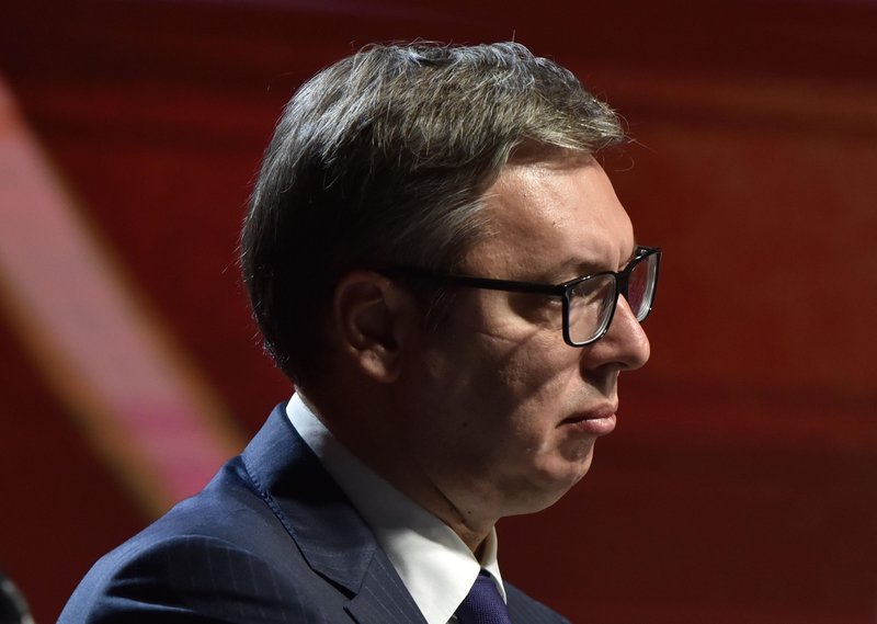 Vučić napovedal možnost predčasnih volitev