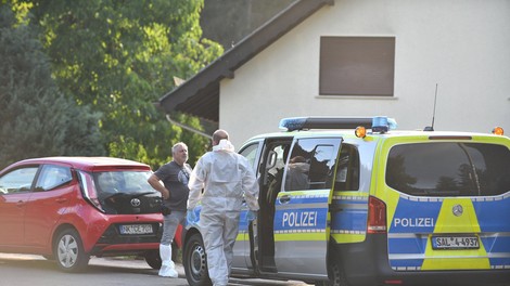 Zakonca želela najeti stanovanje, lastnika pa sta si premislila: sledilo je streljanje