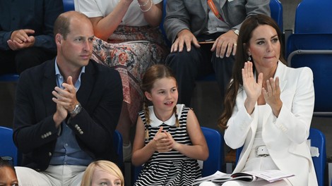 Prvič na dogodku brez bratov: princesa Charlotte ukradla šov