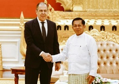 Rusija išče nove zaveznike: kam se je napotil ruski zunanji minister?