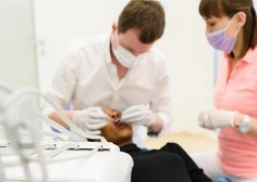 Kriv je zobozdravnik: med posegom pogoltnila del pripomočka, peljali so jo na urgenco