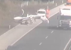 Vozniki, pozor: na slovenski avtocesti je pristalo letalo!