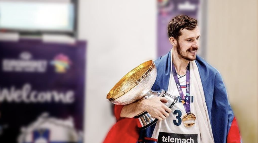 Mu srce še vedno bije za Slovenijo? Goran Dragić sporočil, če bo igral z našimi košarkarji (foto: Instagram/the_1_dragon)