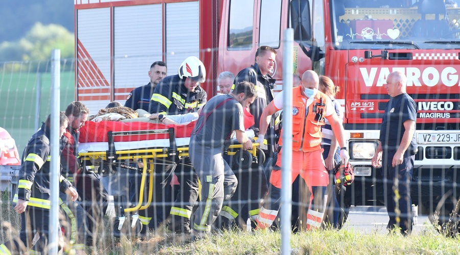 V smeri Zagreba huda prometna nesreča! Umrlo je najmanj 12 oseb (foto: Vjeran Zganec Rogulja/PIXSELL/PIXSELL/BOBO)