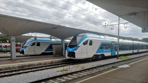 Kasneje kot obljubljeno, pa vendarle: Slovenske železnice v nakup novih vlakov