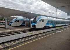 Kasneje kot obljubljeno, pa vendarle: Slovenske železnice v nakup novih vlakov