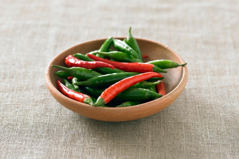 Imate radi pekočo hrano? Dobro je vedeti, kaj se dogaja v vašem telesu, ko jo uživate (in morda vam to ne bo všeč) (foto: Profimedia)