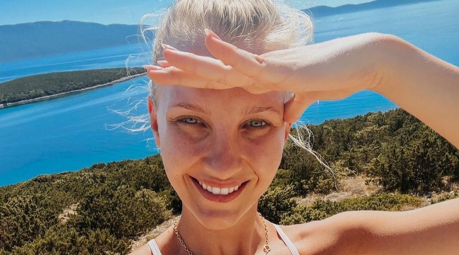 Srčna izbranka Lada Bizovičarja delila utrinke težkega podviga: zaupala je, kako ji je uspelo (foto: Instagram/Anela Šabanagić/posnetek zaslona)