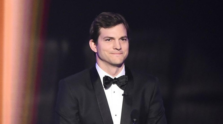 Hollywoodski igralec Ashton Kutcher po hudi bolezni: "Srečo imam, da sem še živ ..." (foto: Profimedia)