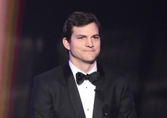 Hollywoodski igralec Ashton Kutcher po hudi bolezni: "Srečo imam, da sem še živ ..."