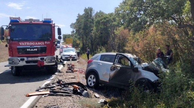 Dopust, ki se je končal tragično: v prometni nesreči umrla Slovenka (foto: JVP Krk)